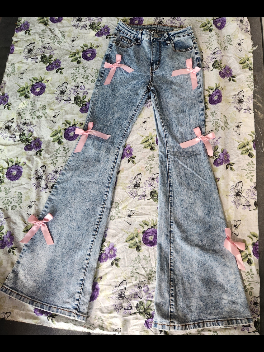 SHEIN Light Blue Flared Jeans with Pink Bow Accents SIZE 13 TEENAGERS/ BIG GIRL!